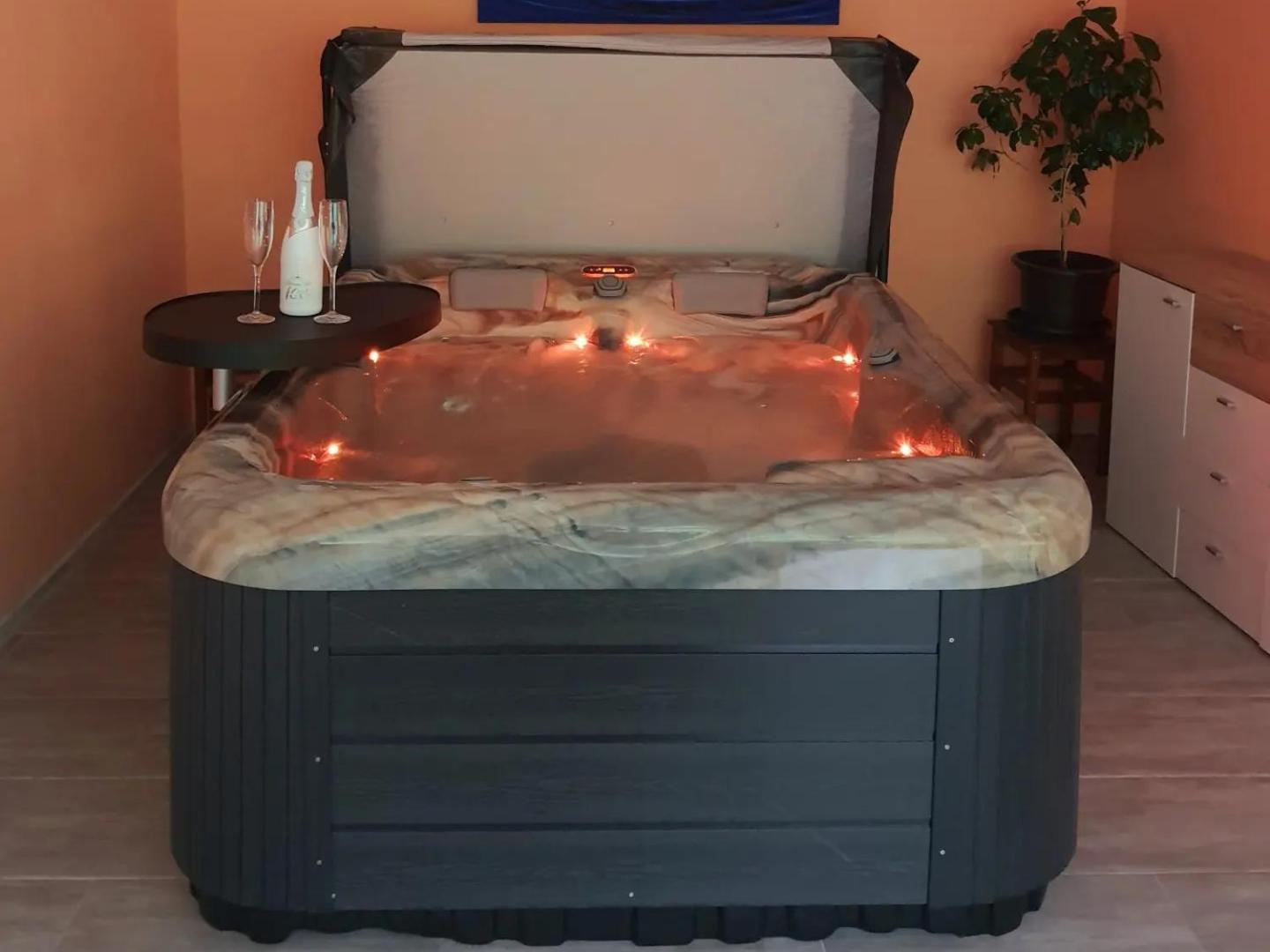 Penzion Ctyrlistek Teplice nad Metuji Ngoại thất bức ảnh