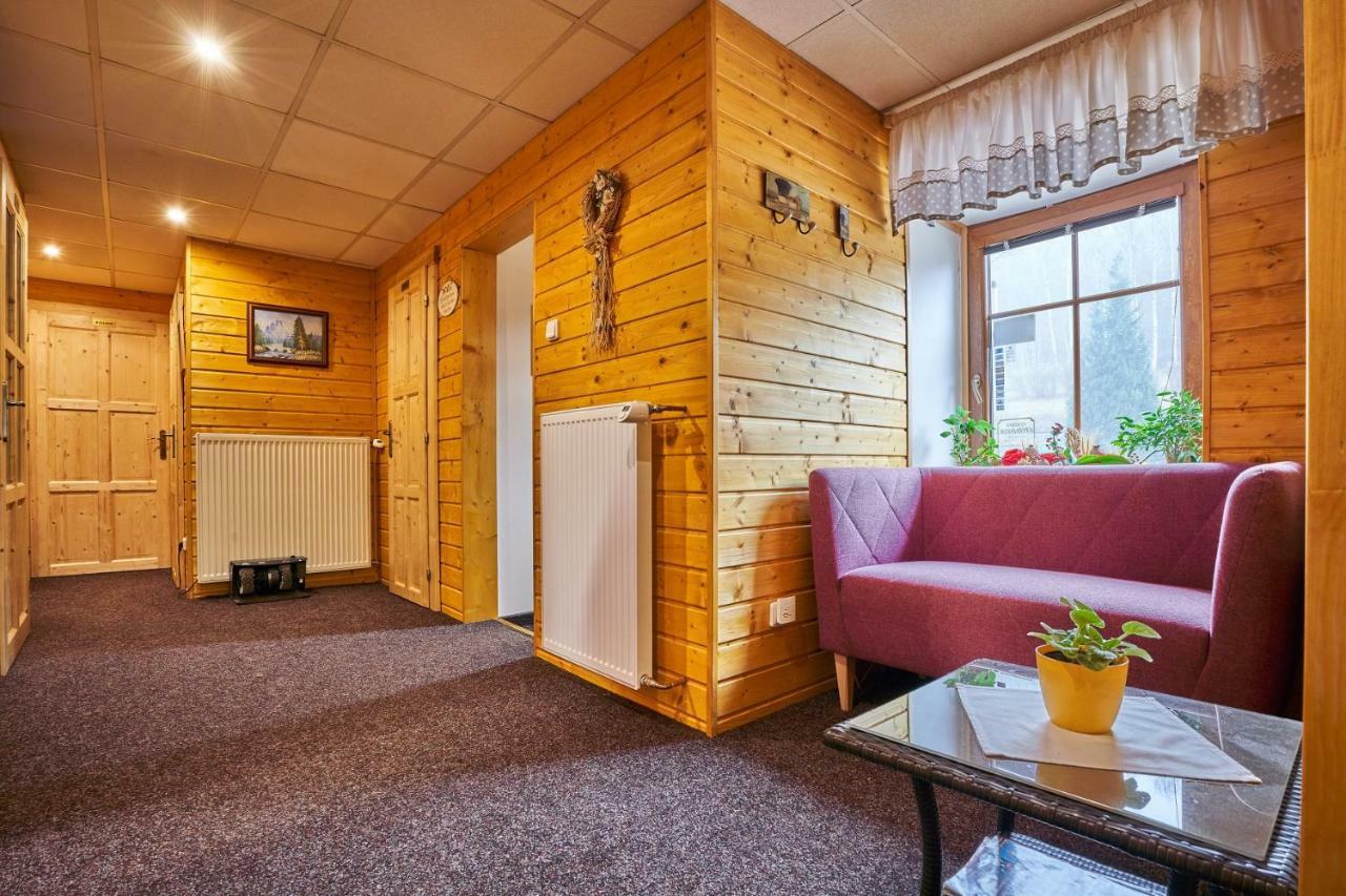 Penzion Ctyrlistek Teplice nad Metuji Ngoại thất bức ảnh